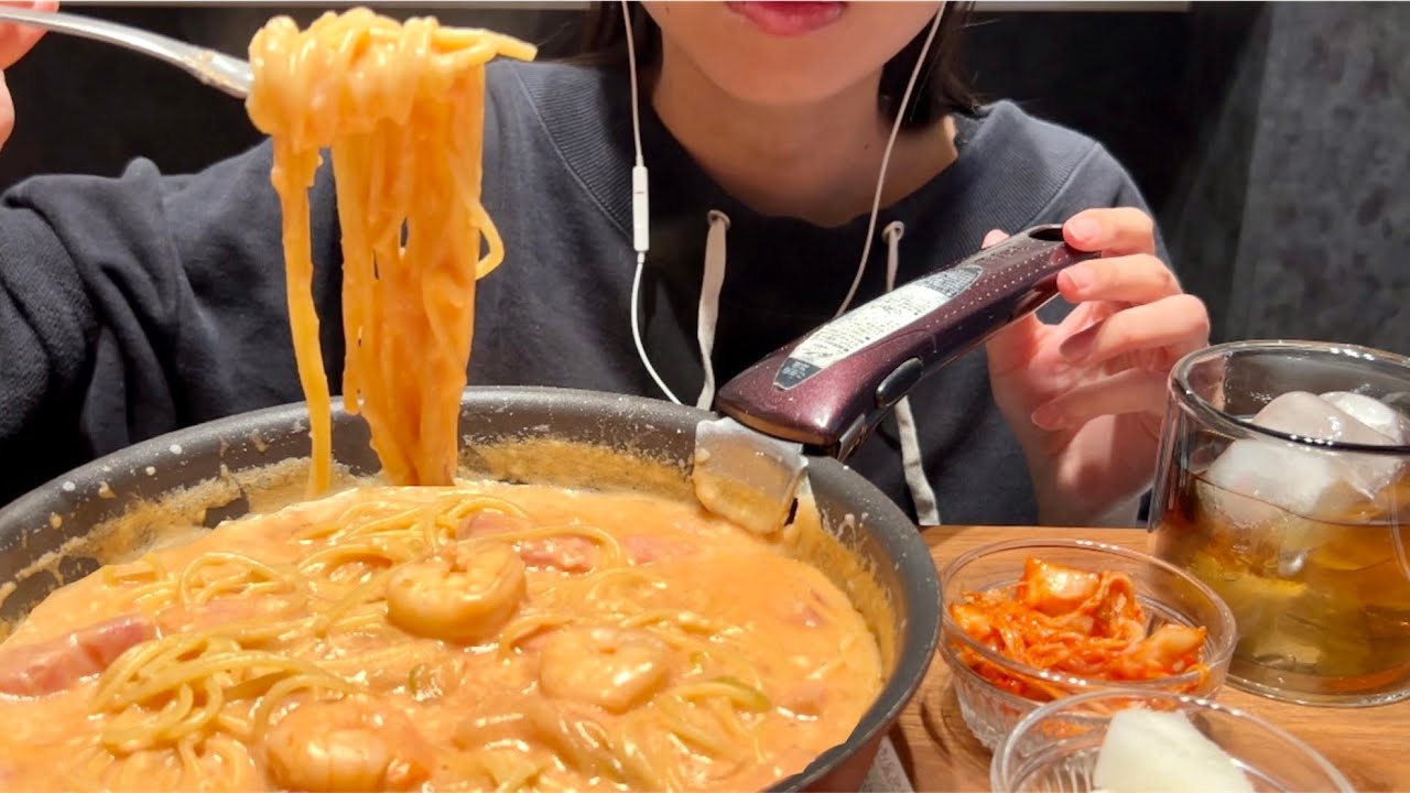 【ASMR咀嚼音】トマトクリームパスタとキムチ・沢庵 の音🍝| Tomato Cream Pasta, Kimchi & Pickles