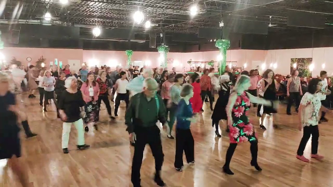 Dancing Queen Line Dance