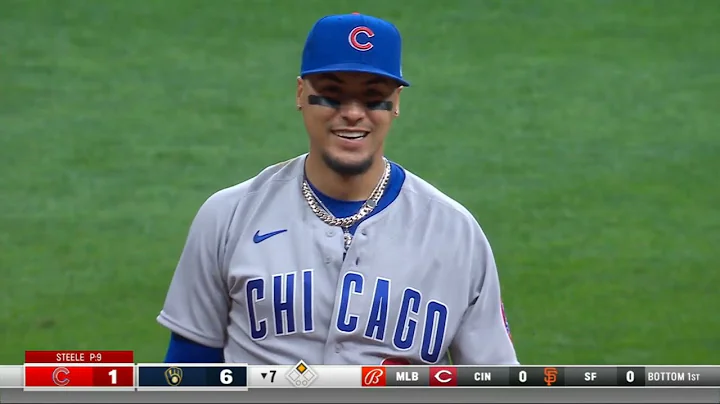 Javier Baez YEETS ball 50ft over first base