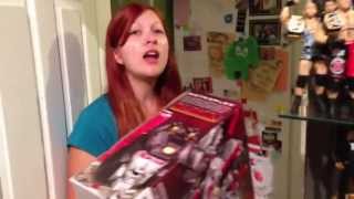 Wife is PISSED I bought METROPLEX!! Hasbro Generations Transformers biggest Autobot EVER!