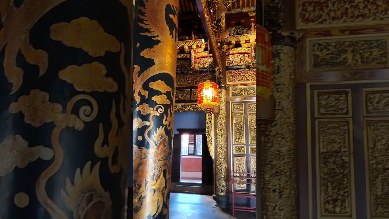 Khoo Kongsi Hokkien Clan House in Penang Island of Malaysia 😊