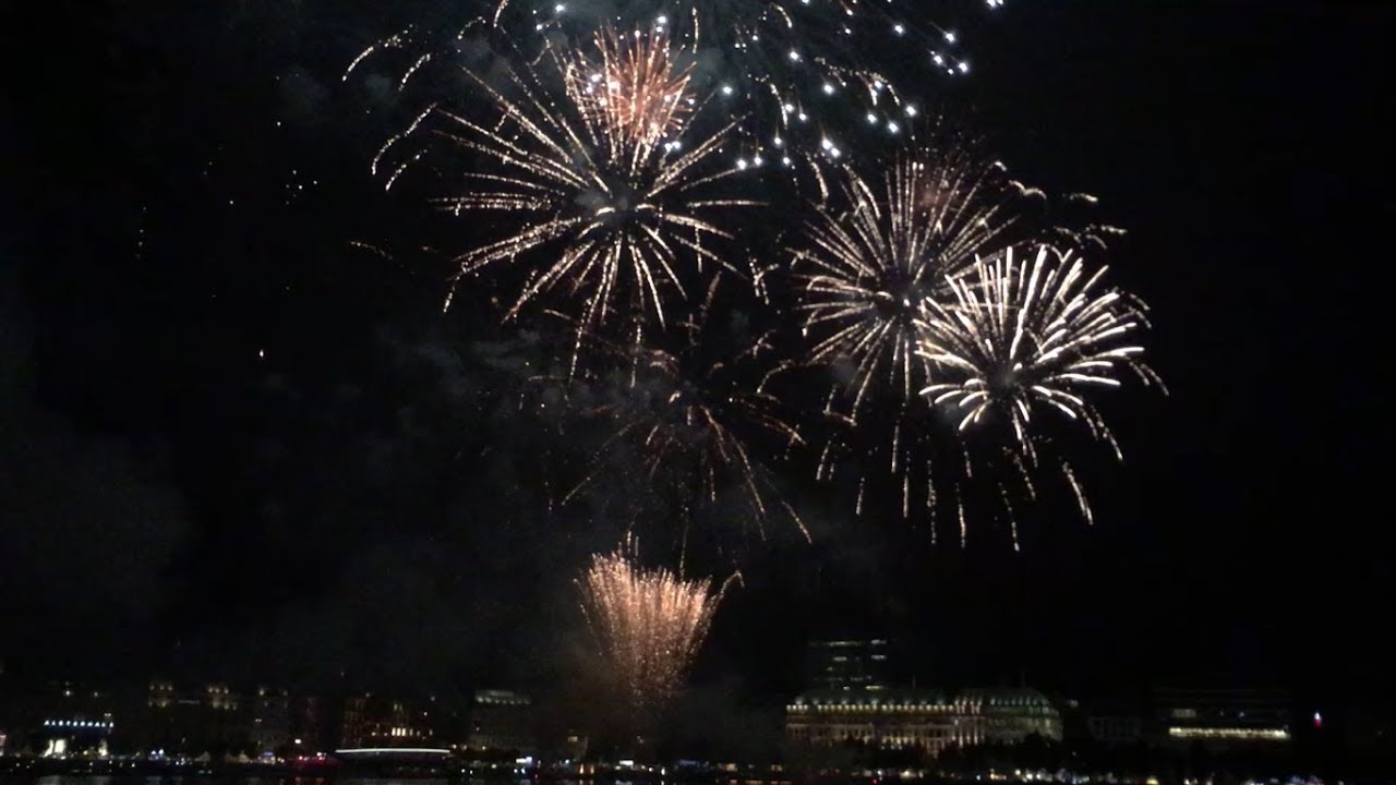 Feuerwerk Hamburg Alstervergnügen 01.09.2017