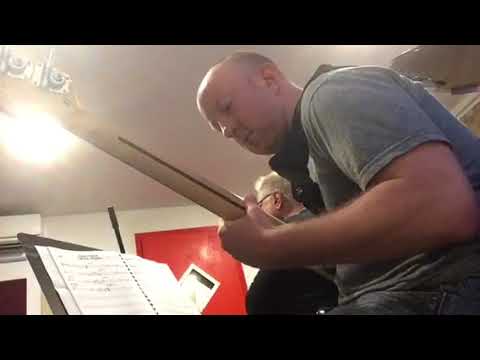 Confirmation bass clip