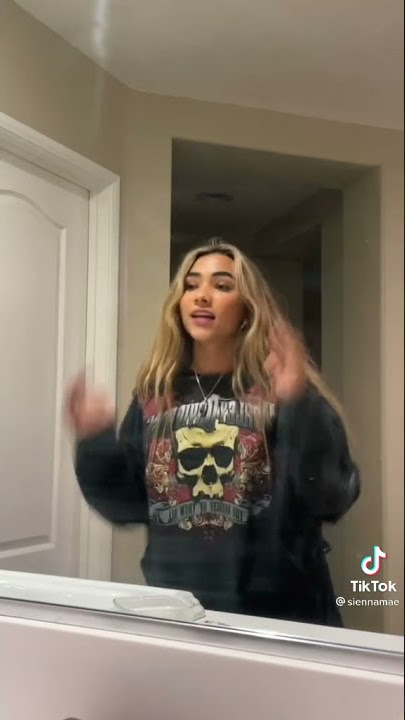 SIENNA MOTIVE TIKTOK DANCE