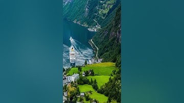 تلاوات مختارة / محمد ديبيروف ( وإذا غشيهم موج كالظلل دعوا الله مخلصين له الدين )