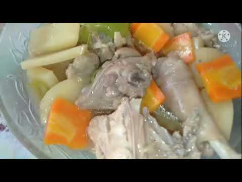 Video: Inihurnong Manok Na May Glazed Carrots