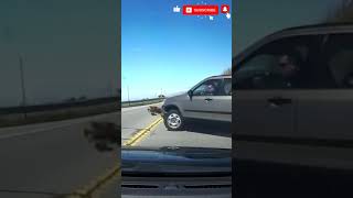 SUPER IDIOT Making a U-Turn without Using Rear MiRROR.