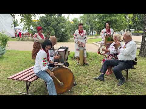 Accordion, drum, tambourine, sopilka, bottles and bugay