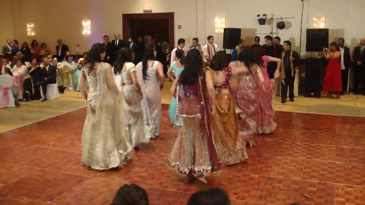 Maggie & Roberts Reception Dance Performance