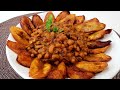 How to prepare delicious  beans stew and fried plantains (Ghana red red)