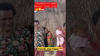 Mama Kasih Oleh Oleh Bee,,Terimakasih Mama #shorts #puncakjaya #Nioga #papua