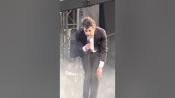 The 1975 - About You(Live @ Radio 1