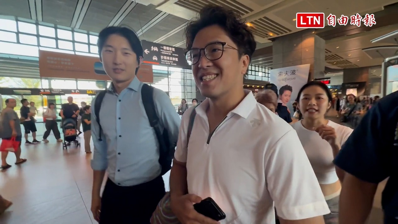 沈伯洋趕高鐵！獨家直擊巧遇黃柏榆 曝最愛雞蛋糕加東泉