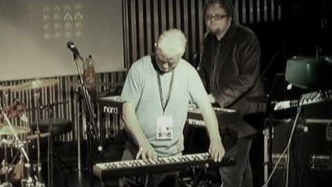 6581 feat. Fred Gray - Mutants - Back in Time Live Stockholm 2008 (C64)