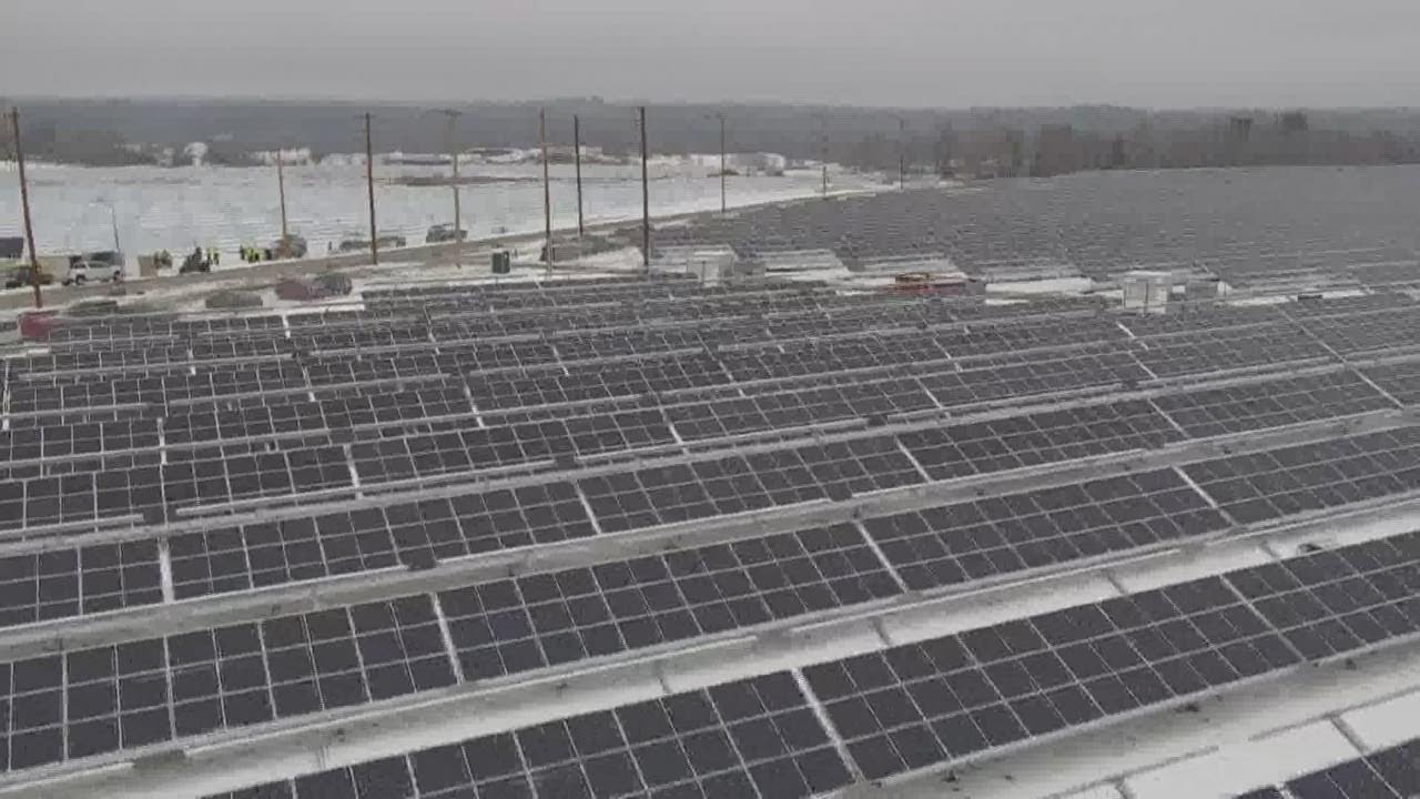 Milo Solar Farm to power 10,000 homes YouTube