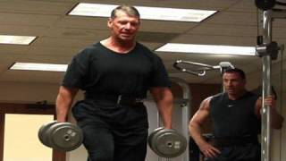 Aged 74, Vince McMahon's 'Beast' Workout & Jaw-Dropping Physique
