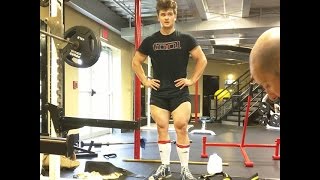 Squatting 315 x 25 Reps at 17 Years old.