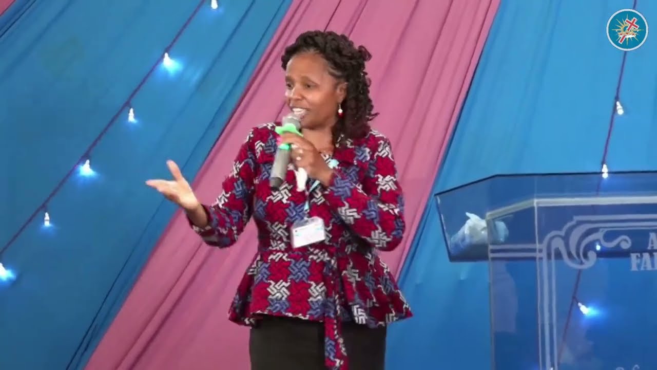 Jane Simon Ministering || 10,000 Seater Church Project Covenant Giving ||  12th Feb. 2023