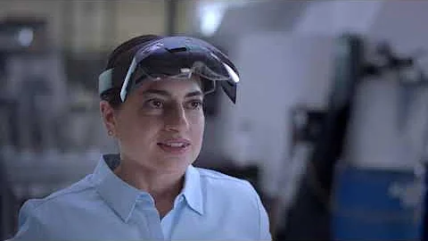 Introducing Dynamics 365 Remote Assist for HoloLens 2 and mobile devices