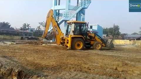 JCB Backhoe Stunningly Leveling The Soil-JCB Backhoe Video