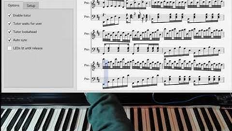 PianoTutor+AutoSync = SmartScore