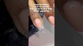 Foggy crystals is a no go! Do this the next time you apply crystals✨ #nails #nailart #nailtech