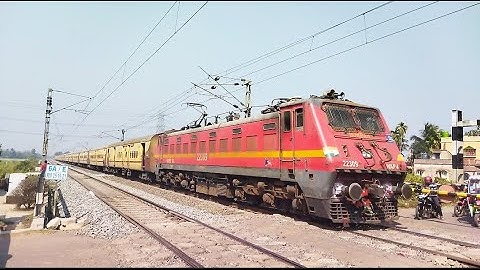 Fast & Furious Wap4 Lead Aggressive Malda Intercity Express Dangerous Moving Throughout At Railgate