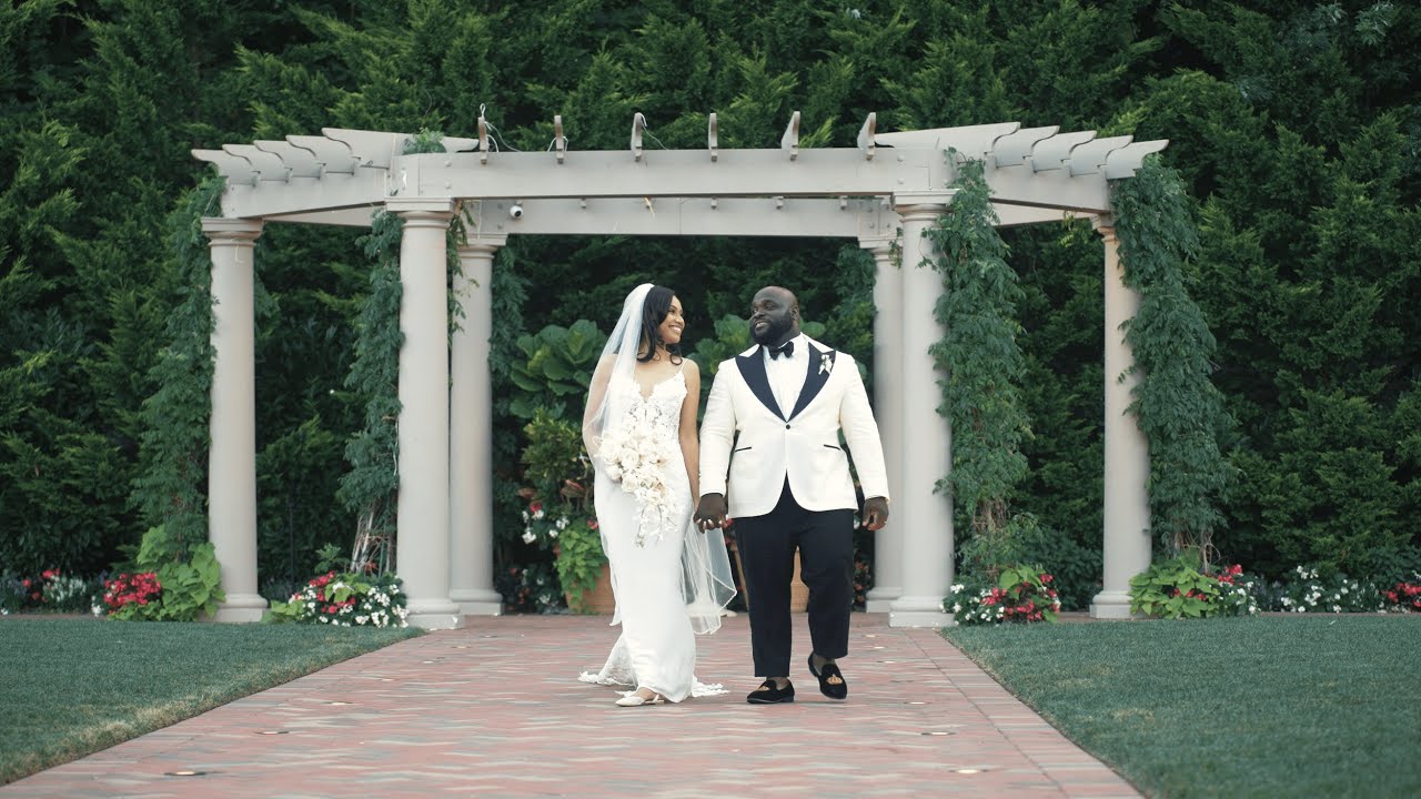 Mark + Jennifer | Crest Hollow Country Club