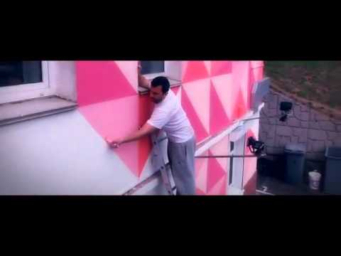Video: Toring Met Origami-fasade