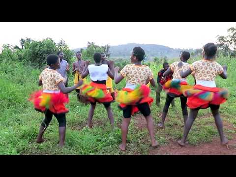 uganda-traditional-music-and-dance---otwenge-a-traditional-dance-from-west-nile,-uganda