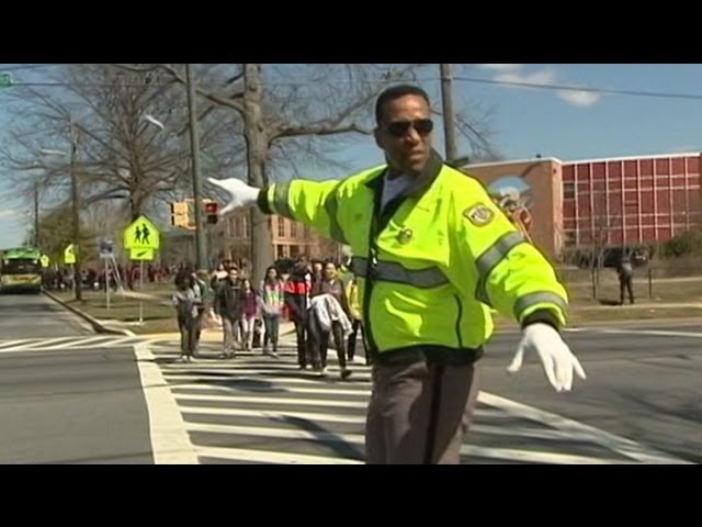 Adrian Dantley, ex-NBA star, says crossing-guard job is meaningful way to  fill his days - The Washington Post