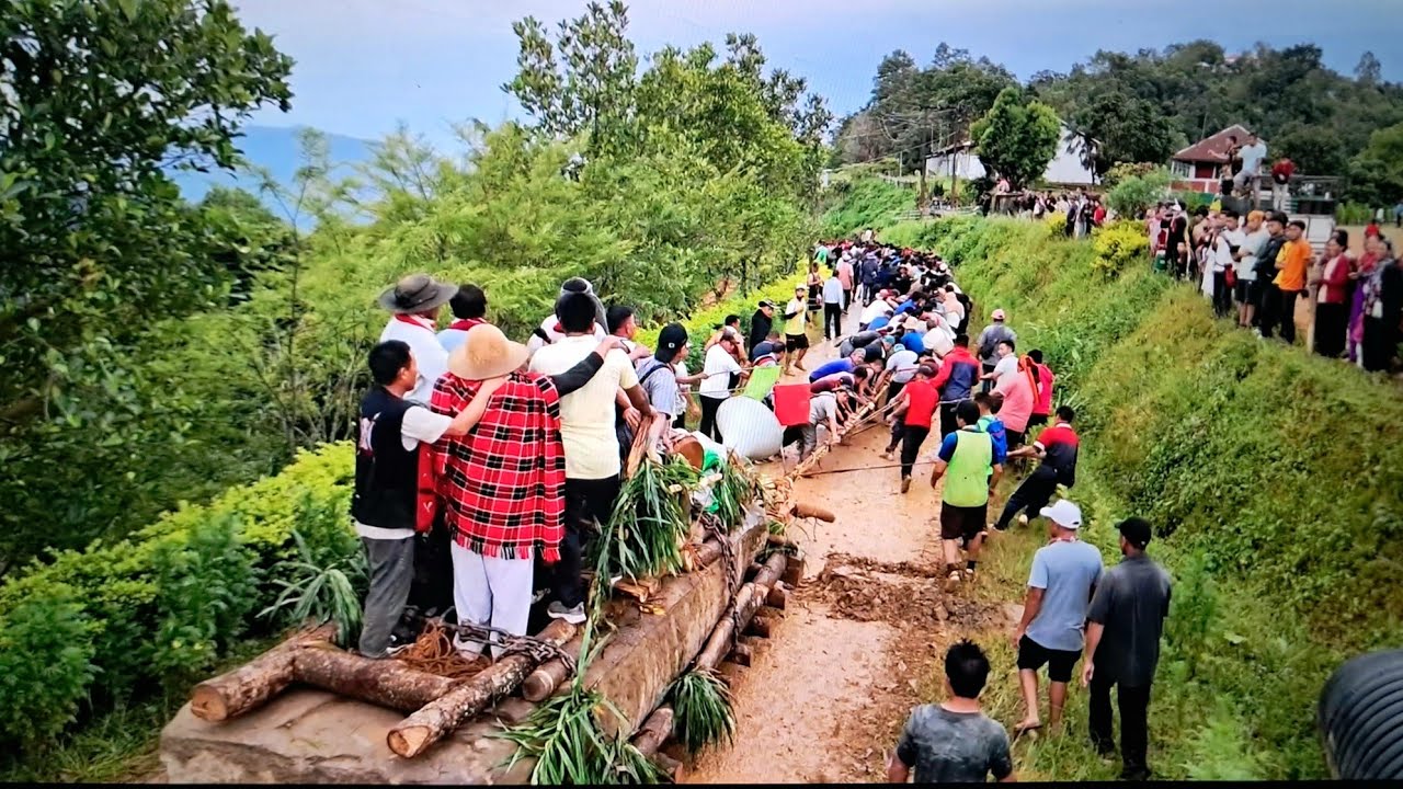 Chaengdai Namvzwan Passover Monolith