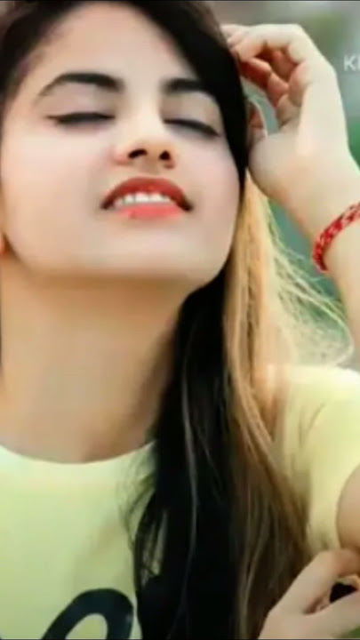 girl and ball 😱 #viralvideo #cricket #hotgirl