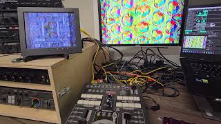 Getting a dedicated video feedback layer in Resolume while keeping your video mixer open