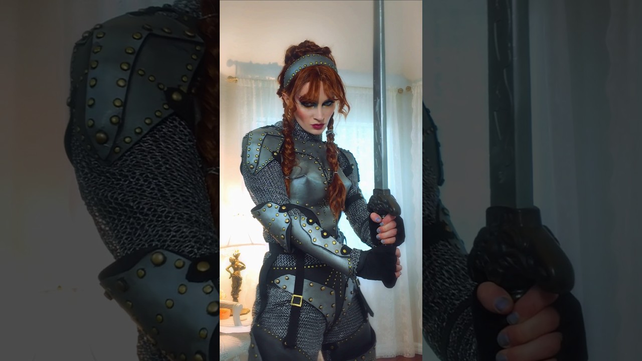 We love a lady in armor around here🩶⚔️ #ChappellRoan