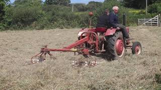 Mc Cormick d326 & faneuse strella