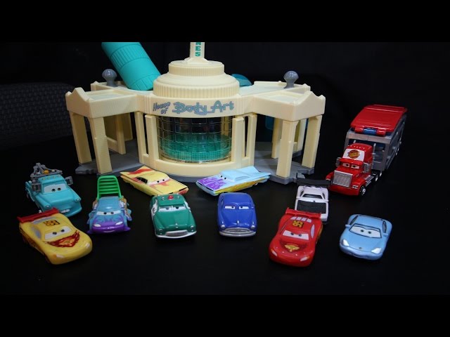 Disney Cars Ramones House of Body Art Shop - Color Changers Toys