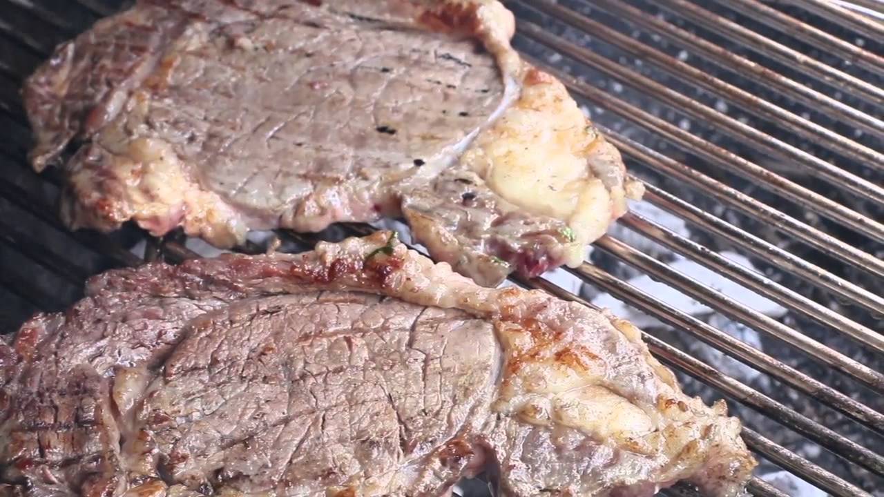 Aguachille de Rib Eye | Bears In The Kitchen - YouTube