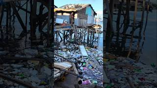 Exploring The Remnants of the Fire in Isla Puting Bato Tondo Philippines!