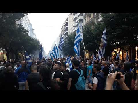 Πορεία για τη Μακεδονία κάτω απ'το προξενείο της ΠΓΔΜ - Voria.gr(1)