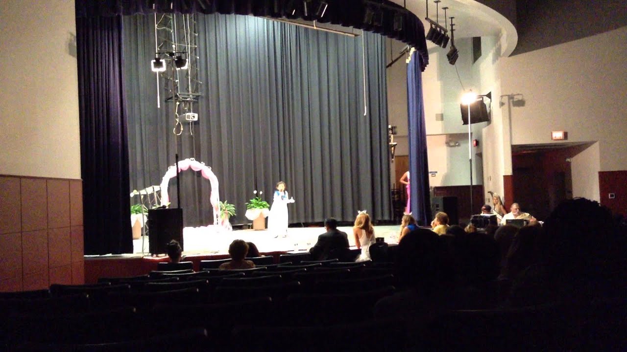 Shyanne Brown singing at pageant talent YouTube