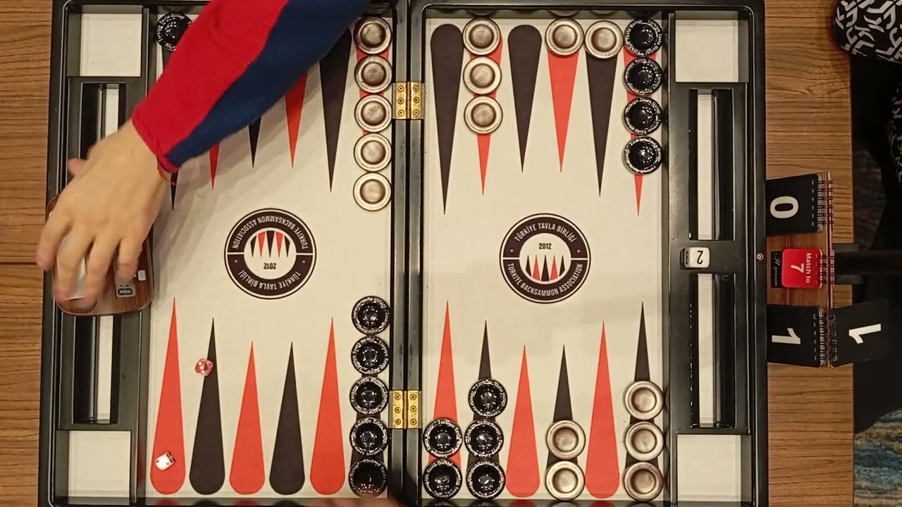 Burak Çulhacı G2 (top/golden) - Talha Topuz (bottom/black) TTB Sene Sonu Süper Finali 4. Tur maçı