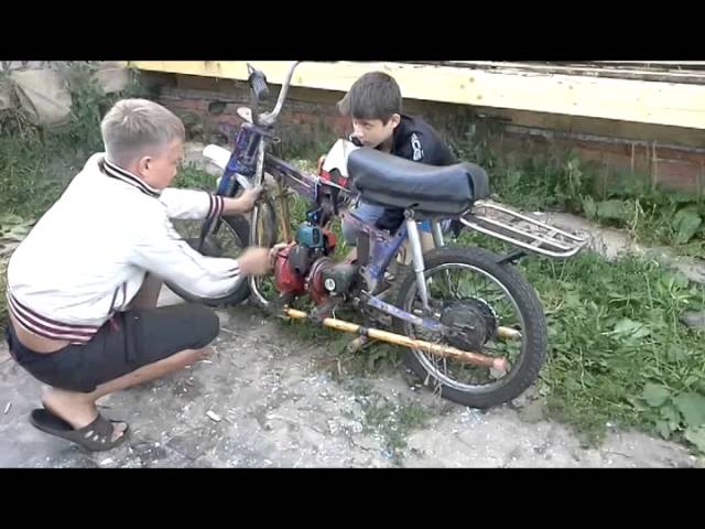 Как сделать самодельный мопед из велосипеда?