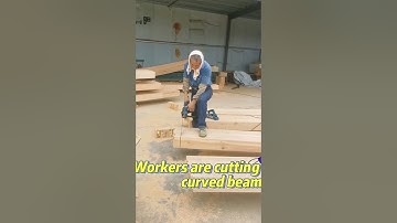 Workers are cutting curved beams#shorts #shortsvideo #shortsyoutobe #housedesign#housetour#enjoylife