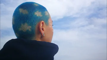 painting clouds on my head