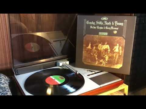 "Déjà vu"- Crosby, Stills, Nash & Young