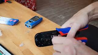 Giraf Monument falanks How to crimp a RJ45, Knipex 975110 - YouTube