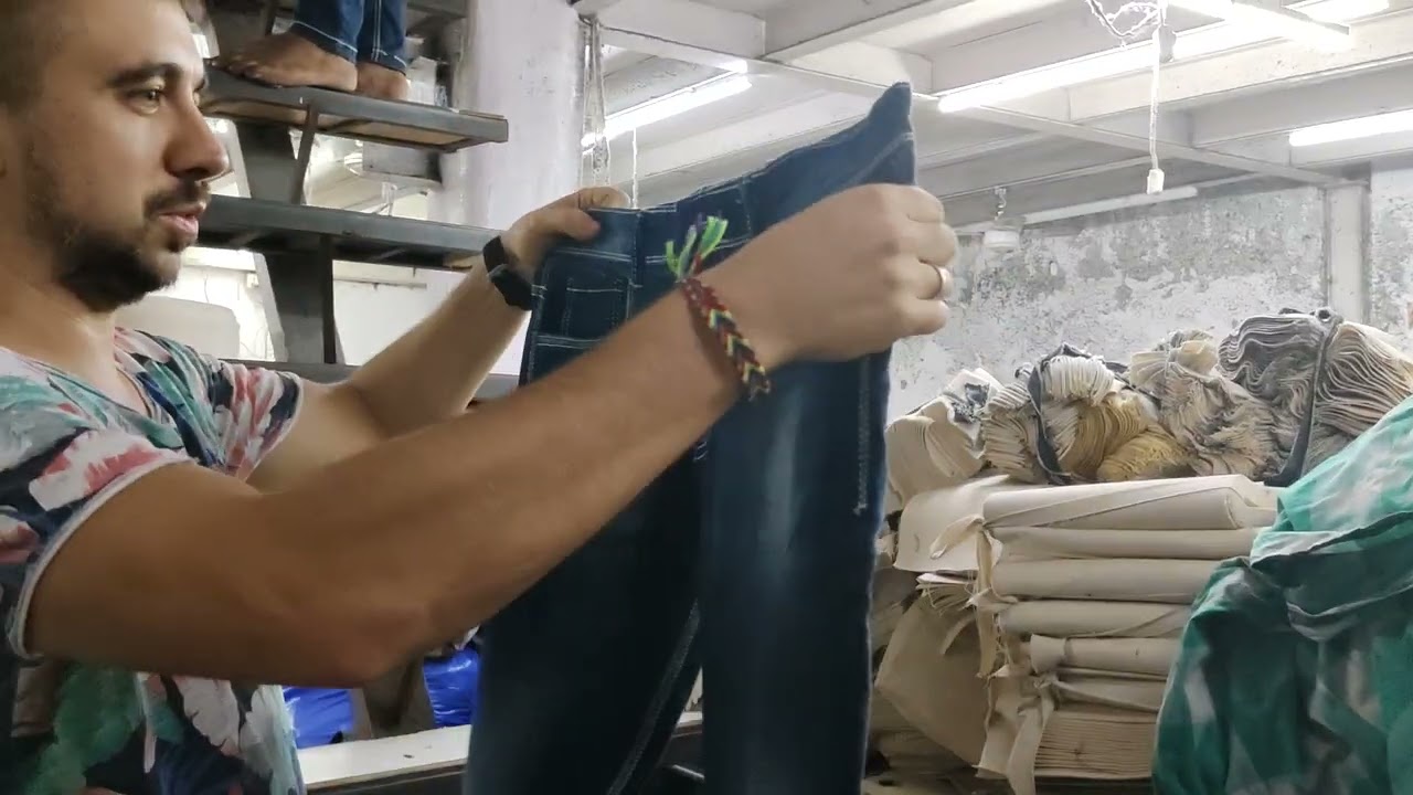 Mumbai's SHOCKING Dharavi Slum Jeans Factories Exposed? 