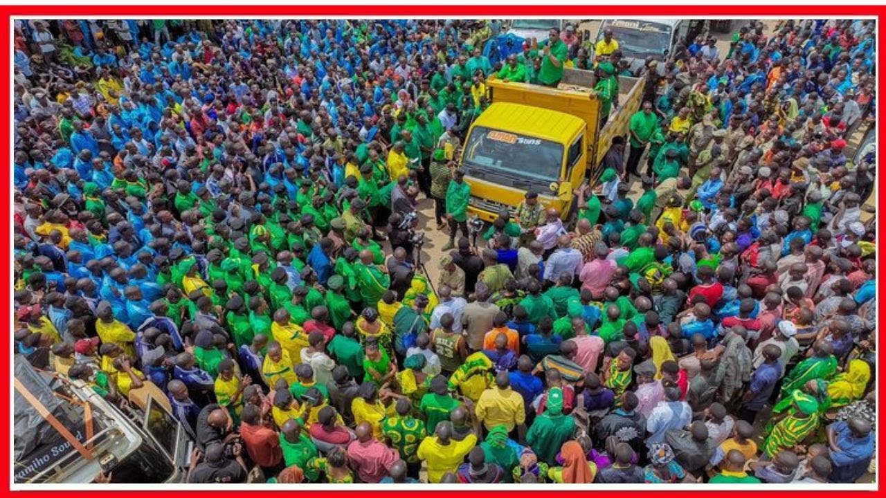 🔴#Live: MSAFARA wa MAKONDA WASIMAMISHWA MAKAMBAKO - IRINGA -WANANCHI WAFURIKA KUTOA KERO ZAO...