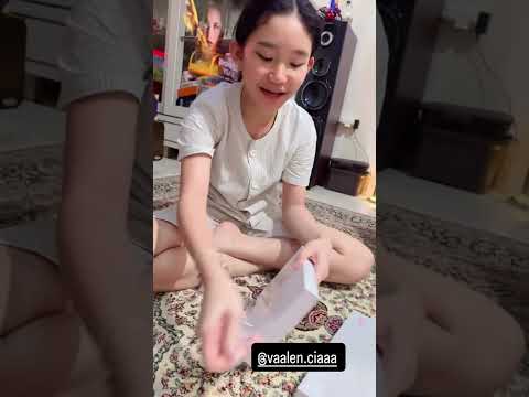 Ayu Ting Ting (@ayutingting92) Instagram live stream from April 21, 2026
